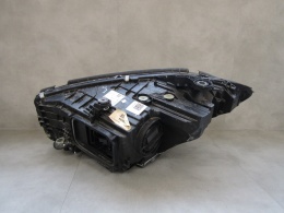LAMPA PRZÓD MERCEDES C KLASA W206 FULL LED PERFORMANCE 21- RH A2069066204