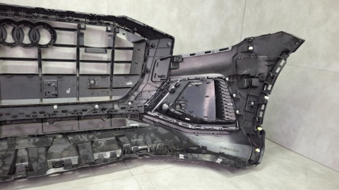 Zderzak przód przedni Audi Q8 4M8 S Line 18-23