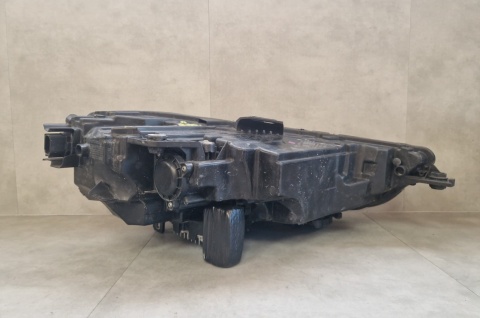 LAMPA PRZÓD AUDI A3 8Y FULL LED MATRIX 20- LEWA LH 8Y0941035