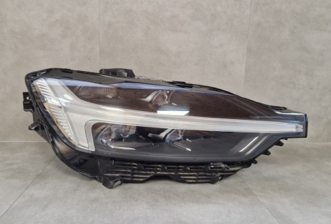 LAMPA PRZÓD VOLVO XC60 FULL LED 17-24 CZARNA PRAWA RH 32404706