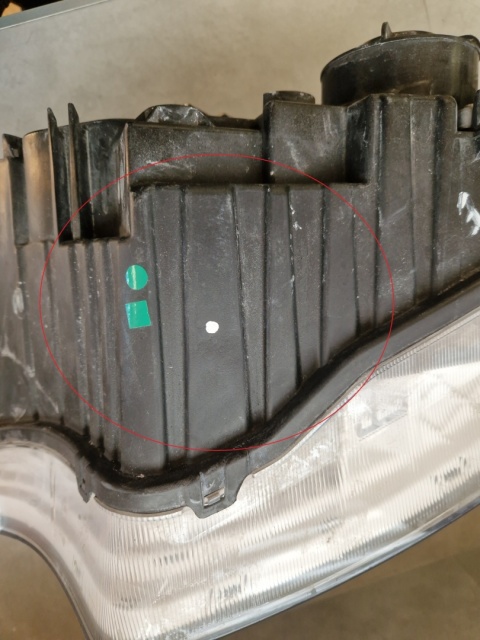 LAMPA PRZÓD MERCEDES ACTROS MP4 ZWYKŁA Z LED LH LEWA A9618204039