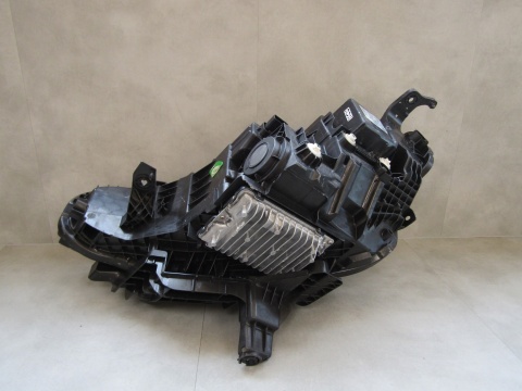 LAMPA PRZÓD VOLVO EX30 FULL LED 23- RH PRAWA 80000628