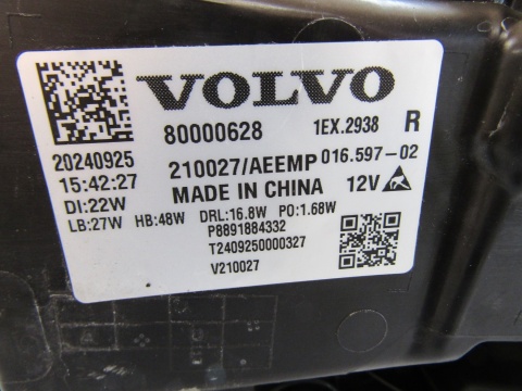 LAMPA PRZÓD VOLVO EX30 FULL LED 23- RH PRAWA 80000628