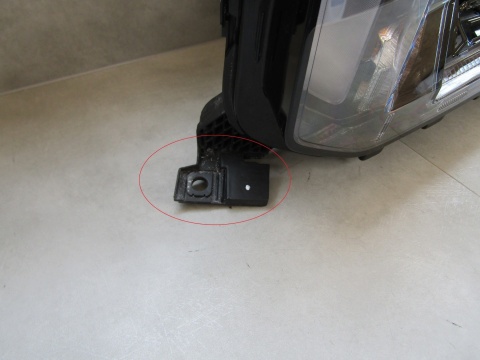 LAMPA PRZÓD CITROEN E-C3 C3 C3 AIRCROSS IV 4 LED 24- LH 9851349180