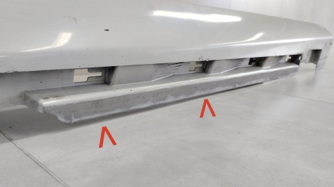 Listwa progowa prawa Volvo V40 V-40 12-19 próg
