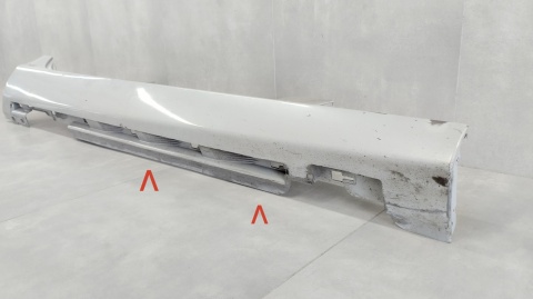 Listwa progowa prawa Volvo V40 V-40 12-19 próg