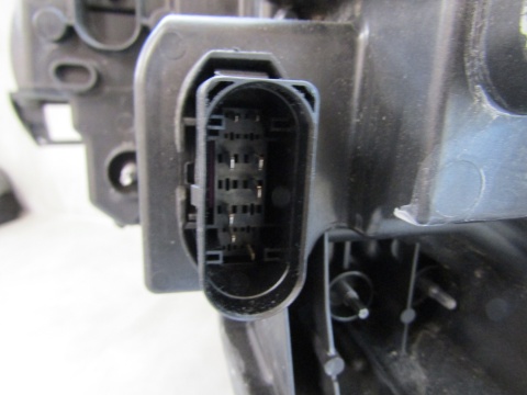 LAMPA PRZÓD SKODA KAROQ LIFT 57B FULL LED 21- RH 57B941036B