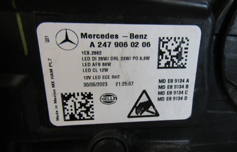 LAMPA PRZÓD MERCEDES GLB 247 FULL LED MULTIBEAM RH PRAWA 19-23 A2479060206