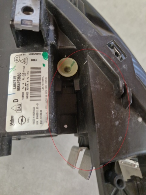 LAMPA PRZÓD OPEL COMBO E INTELLI LUX 24- PRAWA RH 9864193880