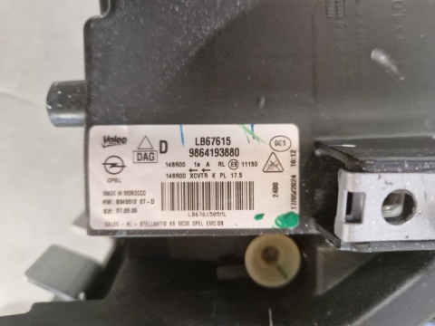 LAMPA PRZÓD OPEL COMBO E INTELLI LUX 24- PRAWA RH 9864193880