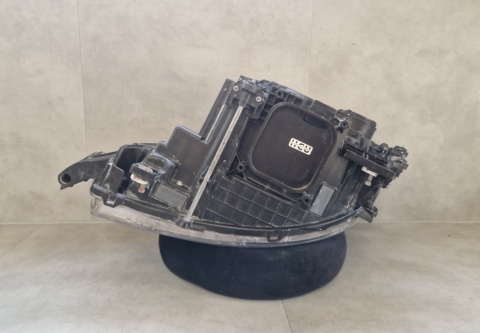 LAMPA PRZÓD MERCEDES ACTROS MP4 ZWYKŁA Z LED PRAWA RH 11-19 A9618204139