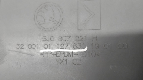 Zderzak przód przedni SKODA FABIA 2 II LIFT RS 5J0 10-14