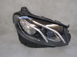 LAMPA PRZÓD MERCEDES E KLASA 213 W213 FULL LED PERFORMANCE RH PRAWA 16-20 A2139069009 KZ