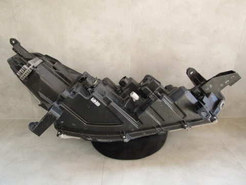 LAMPA PRZÓD TOYOTA COROLLA CROSS FULL LED 20- LH LEWA HASCO 16-184
