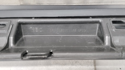 Listwa progowa prawa VW Golf 8 5H0 R HB 19-