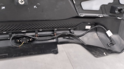 Zderzak tył tylny Citroën C3 E-C3 IV 23- / Bez PDC - lampka + wiązka