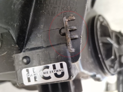 LAMPA PRZÓD HYUNDAI IX20 ZWYKŁA SOCZEWKA LH LEWA 10-15 92101-1K3XX