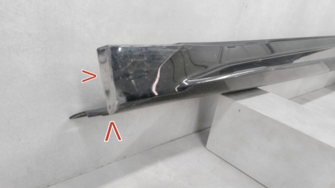 Listwa progowa lewa BMW IX2 ix 2 U10 M Pakiet 23-