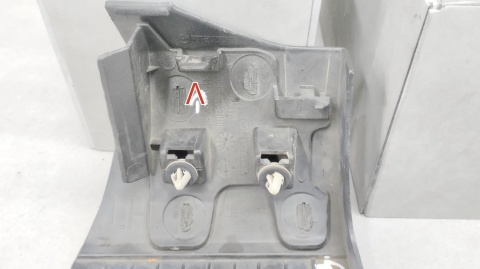 Listwa progowa błotnika lewa lewy przód Mazda CX3 CX-3 14-21 d10e-b0012