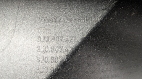 ZDERZAK TYŁ TYLNY VW PASSAT B9 3J0 KOMBI VARIANT 24- / 6PDC
