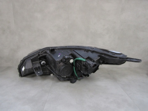 LAMPA PRZÓD NISSAN LEAF 2 II LED 18-22 RH PRAWA