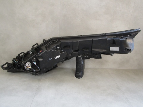 LAMPA PRZÓD NISSAN ARIYA DRL LED RH PRAWA W5752 20-