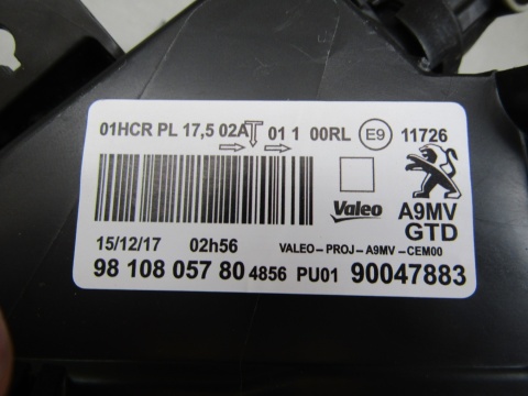 LAMPA PRZÓD PUGEOT 208 I LIFT ZWYKŁA SOCZEWKA + LED 15-19 LH LEWA 981080578