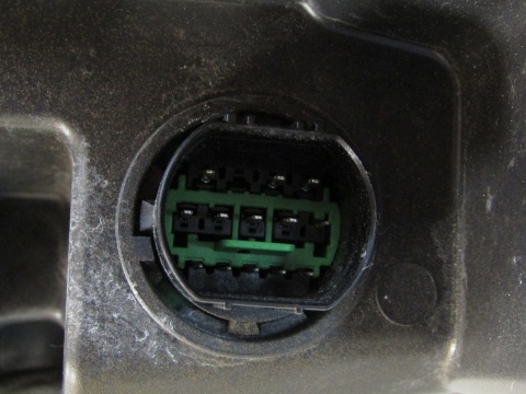 LAMPA PRZÓD MAXUS DELIVER 9 V90 FULL LED PRAWA RH 19- C0013996