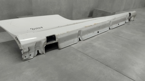 Listwa progowa prawa Mercedes C 205 Coupe AMG 14-