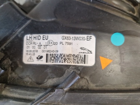 LAMPA PRZÓD JAGUAR XF X260 KESNON NIESKRĘTNY LEWA LH 15-20 GX63-13W030EF