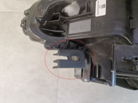 LAMPA PRZÓD POLESTAR II 2 FULL LED BASE PRAWA RH 19- P32404656