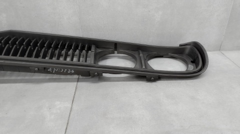 Grill atrapa chłodnicy DATSUN / NISSAN 620 1973-1979