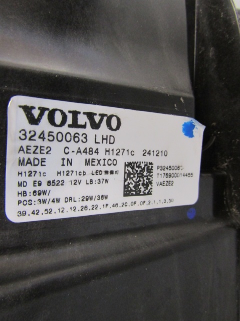 LAMPA PRZÓD VOLVO EX90 FULL LED PIXEL PRAWA RH 22- 32450063