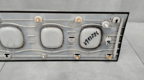 Listwa drzwi prawa przód CITROEN C3 III AIRCROSS 17- / 9813090877
