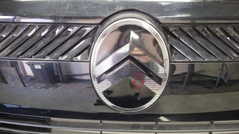 Zderzak przód przedni Citroen C3 e-C3 Aircross II 24- / + wiązka