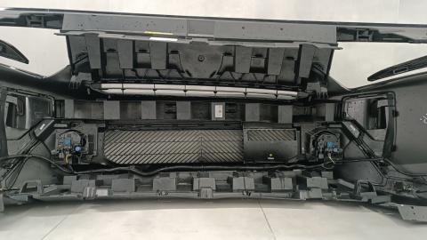 Zderzak przód przedni Citroen C3 e-C3 Aircross II 24- / + halogeny + PDC