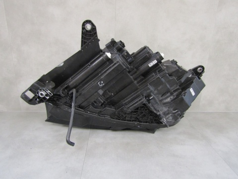 LAMPA PRZÓD SKODA ENYAQ FULL LED 20- RH 5LB941016A