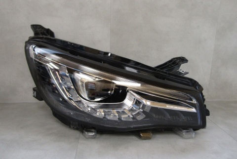 LAMPA PRZÓD MG HS 1 I FULL LED RH PRAWA 18-20