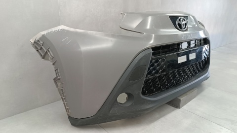 Zderzak przód przedni Toyota Aygo X 22-