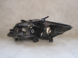 LAMPA PRZÓD TOYOTA AURIS I LIFT ZWYKŁA SOCZEWKA RH PRAWA 09-12 81110-02A40