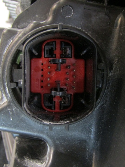 LAMPA PRZÓD LAND ROVER DISCOVERY SPORT LIFT L550 FULL LED MID MK72-13W029-EB 19-