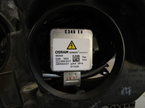 LAMPA PRZÓD FORD FOCUS MK3 KSENON NIESKRĘTNY 10-14 RH BM51-13D154-AH