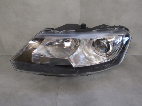 LAMPA PRZÓD SKODA RAPID KSENON 12-16 LH LEWA 5JB941015A