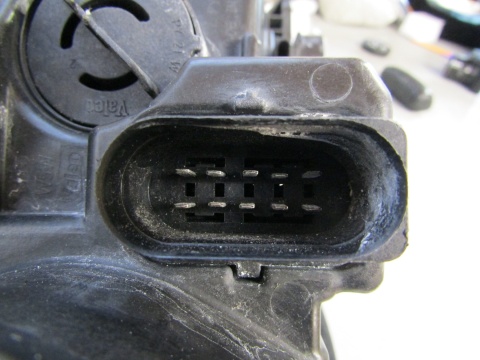 LAMPA PRZÓD SKODA RAPID KSENON 12-16 LH LEWA 5JB941015A