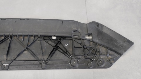 Osłona płyta podłoga pod zderzak AUDI A4 S4 B9 15-19 8W0807611A
