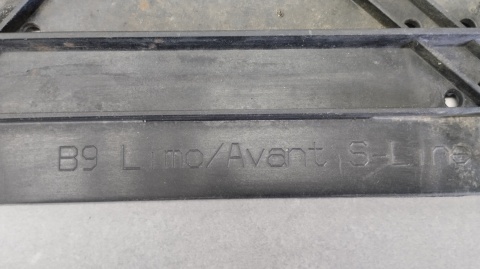 Osłona płyta podłoga pod zderzak AUDI A4 S4 B9 15-19 8W0807611A