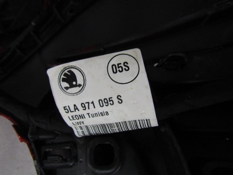 Zderzak przód przedni Skoda Enyaq RS VRS 5LA 20-25 / + wiązka