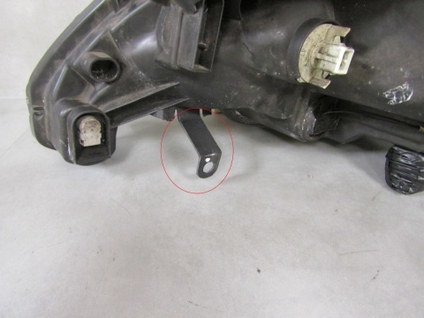 LAMPA PRZÓD PEUGEOT 108 ZWYKŁA SOCZEWKA 14- RH PRAWA 81110-0H150