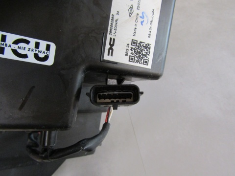 LAMPA PRZÓD DACIA SPRING LIFT LED 24- LH LEWA 266056266R