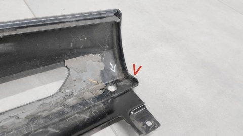 Listwa progowa lewa BMW 5 G60 G61 M Pakiet 23- sedan kombi